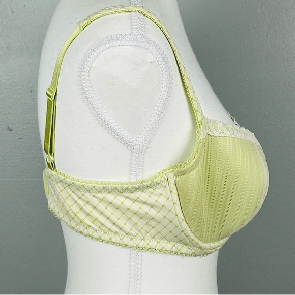 B.tempt’d by Wacoal light green underwire adjustable strap bra, size 36D. - Picture 3 of 9